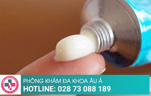 Nổi mụn ở mặt nguyên nhân và cách điều trị như thế nào?